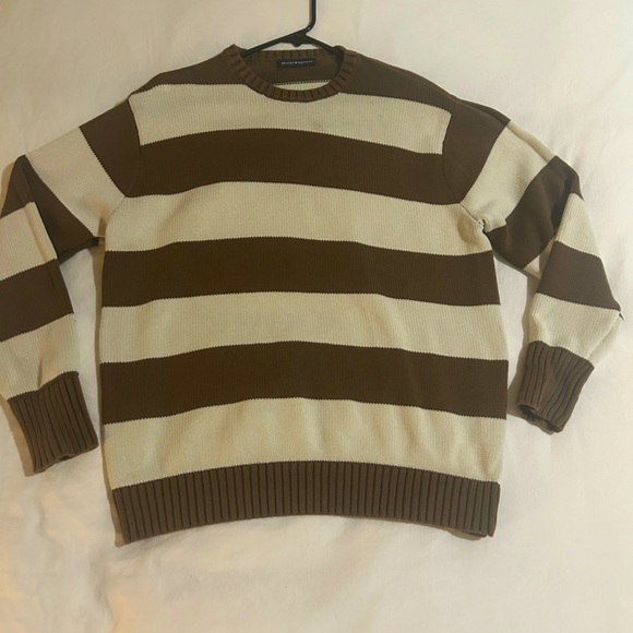 Brandy Melville, Brown Striped Sweater - Picture 1 of 1
